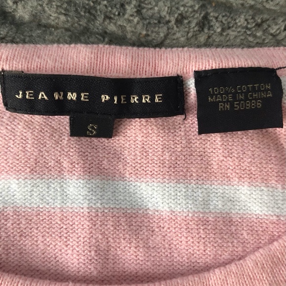Sale: 5 for $10 - Jeanne Pierre lightweight sweater - Picture 2 of 4